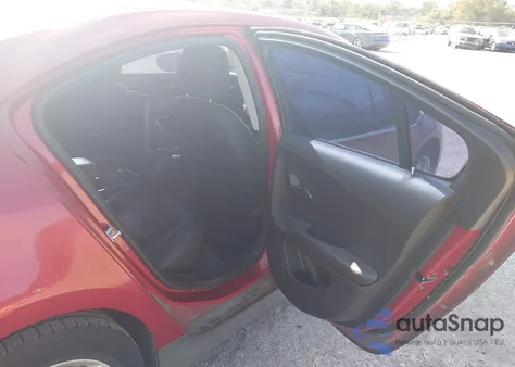 2013 Chevrolet Volt from USA, damaged, VIN 1G1RB6E4XDU111002